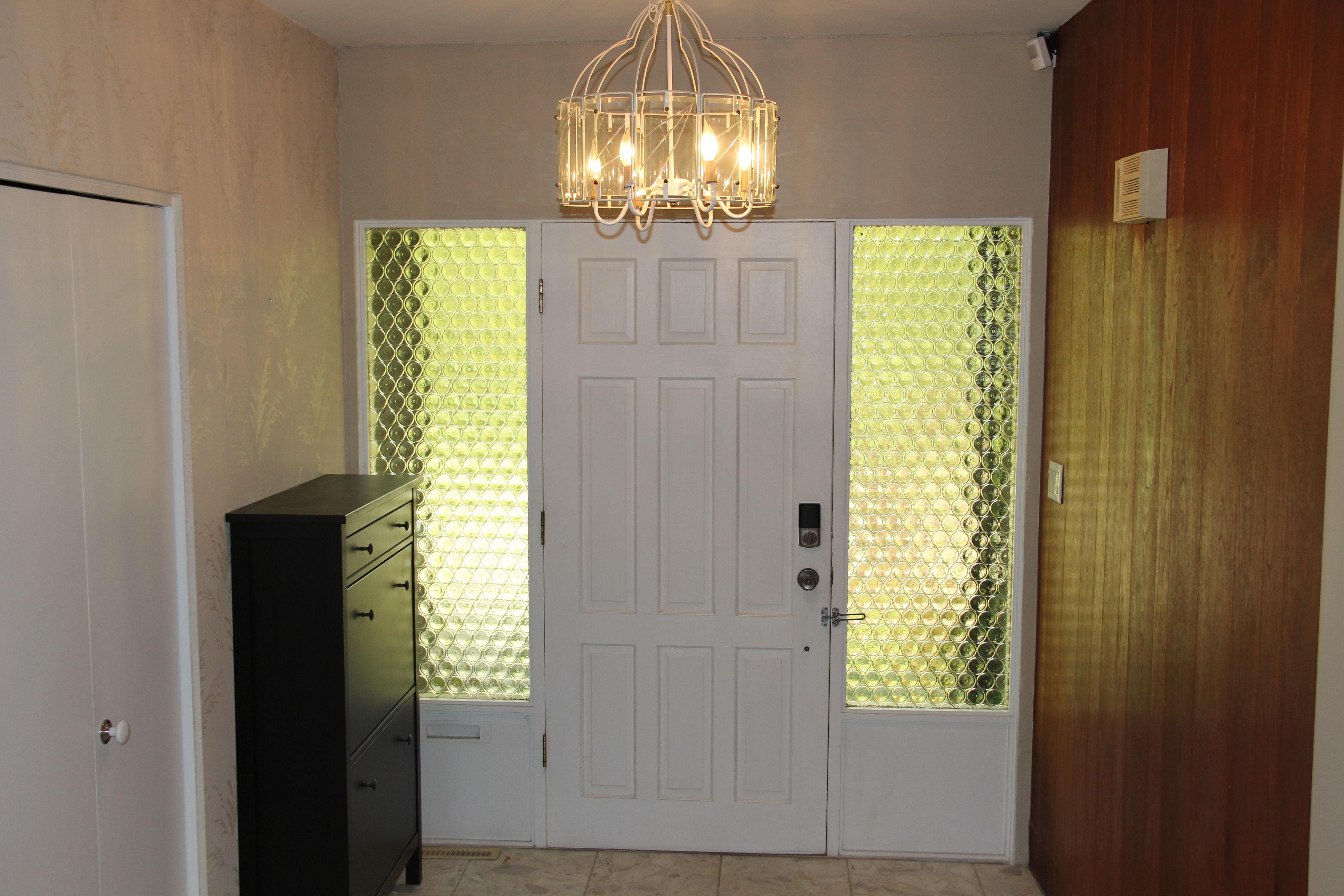 Large Furnished Room 4 for 2 People in Coquitlam near SkyTrain